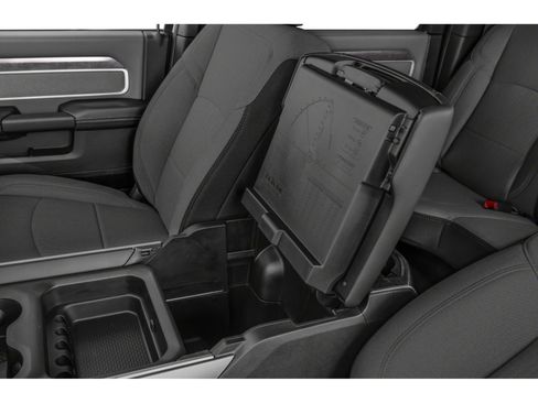 Used 2024 RAM 2500 Big Horn image 9