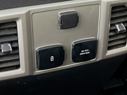 Used 2018 Ford F150 Lariat w/ Equipment Group 501A Mid image 35