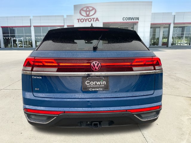 Used 2026 Volkswagen Atlas Cross Sport SE FWD image 4