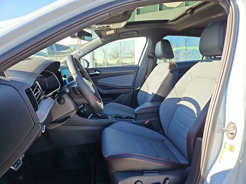 New 2026 Volkswagen Jetta GLI Autobahn image 9