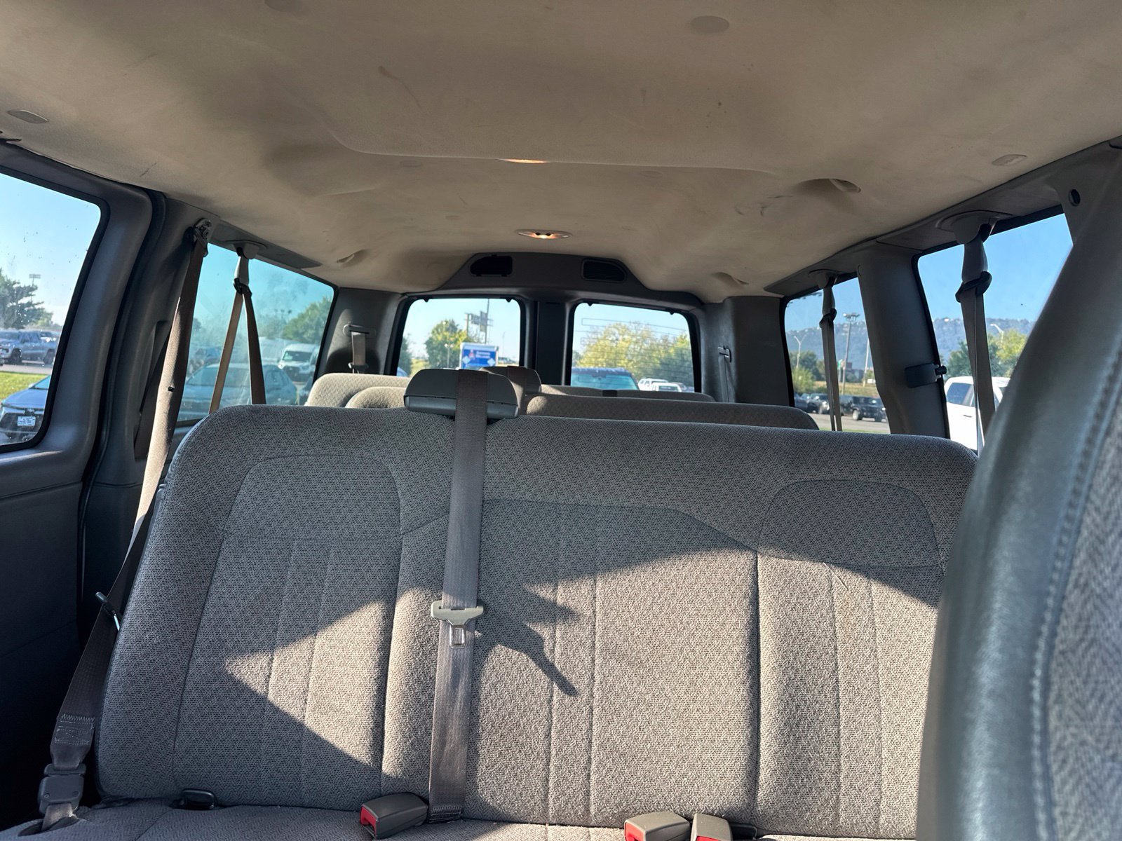 Used 2015 GMC Savana 2500 LT w/ LT Preferred Equipment Group RWD image 10