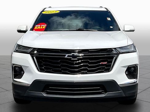 Used 2023 Chevrolet Traverse RS FWD image 4