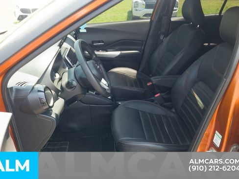 Used 2019 Nissan Kicks S FWD image 15