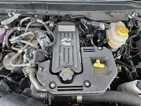 New 2025 RAM 3500 Tradesman w/ Chrome Appearance Group image 27