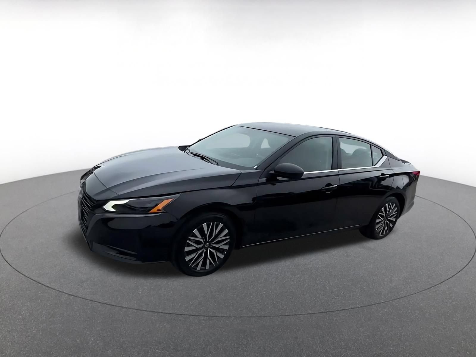 Used 2026 Nissan Altima 2.5 SV FWD image 7