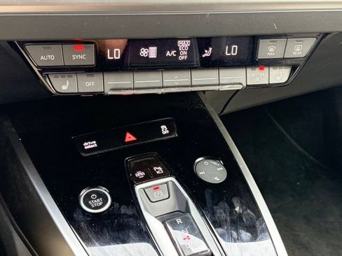 Certified 2023 Audi Q4 e-tron Premium Plus w/ Premium Plus RWD image 10