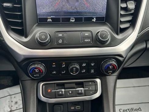 Used 2023 GMC Acadia SLE w/ Driver Convenience Package image 32