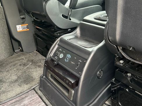 Used 2024 Mercedes-Benz Sprinter 2500 image 6