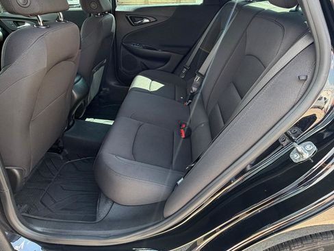 Used 2023 Chevrolet Malibu RS w/ LPO, Floor Liner Package FWD image 21