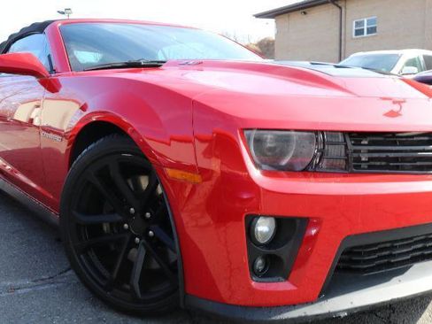 Used 2013 Chevrolet Camaro ZL1 image 3