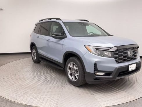 Used 2022 Honda Passport TrailSport image 8