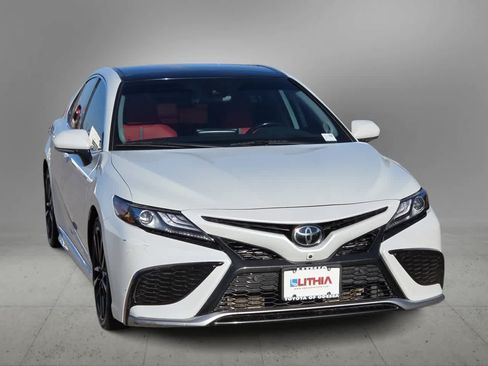 Used 2024 Toyota Camry XSE w/ Navigation Package FWD image 3