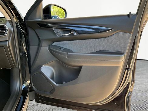 Used 2025 Chevrolet TrailBlazer LT FWD image 26