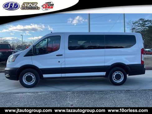 Used 2020 Ford Transit 150 XL RWD image 4