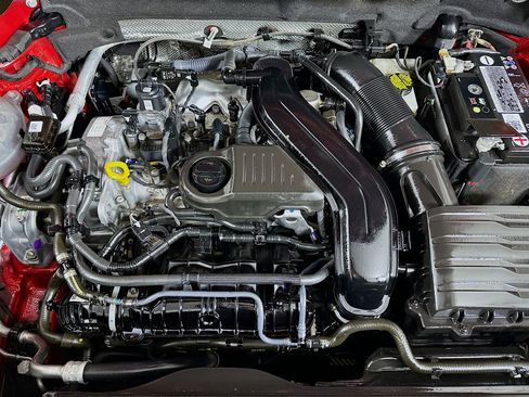 Used 2022 Volkswagen Taos SE image 31