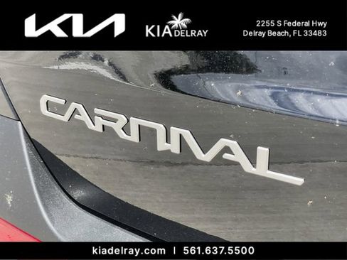 New 2026 Kia Carnival SX FWD image 10