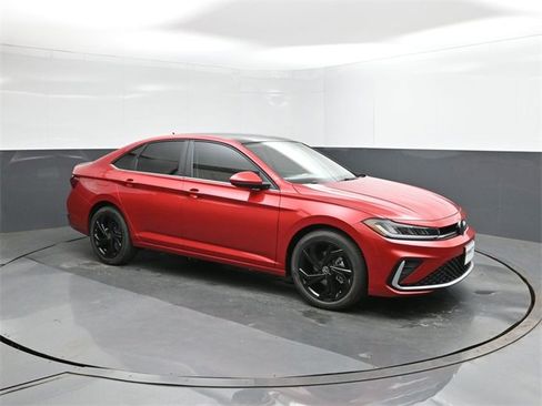 New 2026 Volkswagen Jetta SE image 17