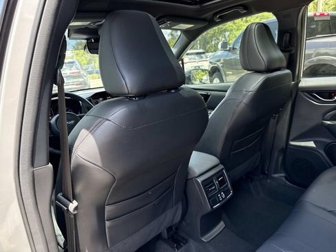 Certified 2025 Subaru Forester Limited w/ Protection Package AWD/4WD image 13