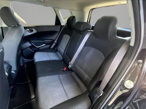 Used 2021 Kia Soul EX FWD image 19