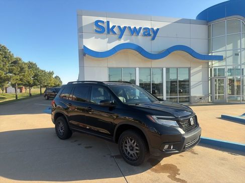 Used 2019 Honda Passport Touring image 1