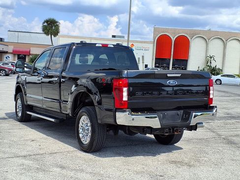 Used 2022 Ford F250 XLT w/ XLT Premium Package image 5