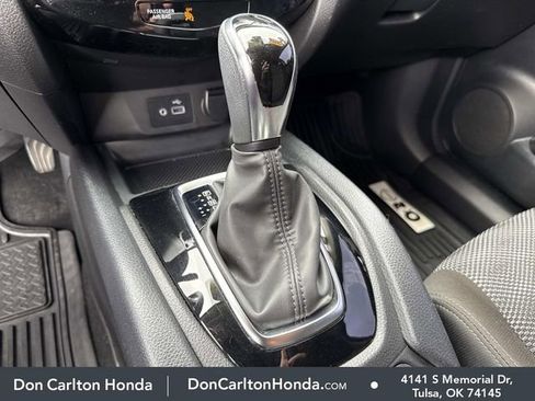 Used 2021 Nissan Rogue Sport SV FWD image 22