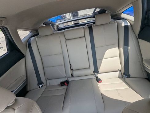 Used 2015 Honda Crosstour EX-L image 19