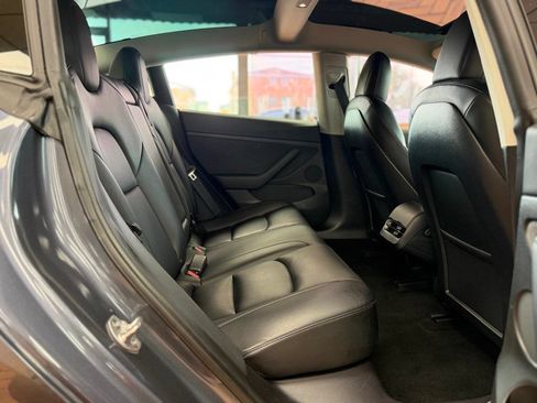 Used 2022 Tesla Model 3 RWD image 18