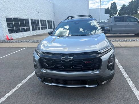 Used 2025 Chevrolet Equinox RS w/ Safety and Technology Package AWD/4WD image 10