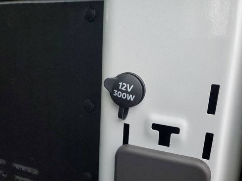 New 2026 Ford Transit 250 148 Medium Roof Extended AWD w/ Load Area Protection Package image 9