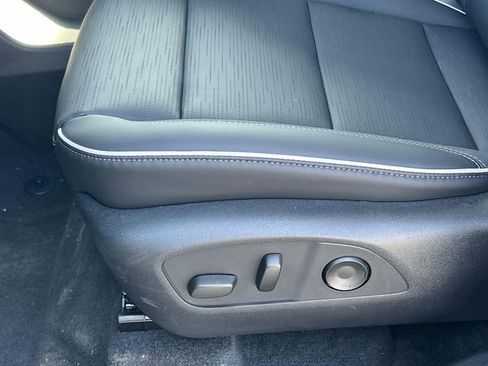 New 2026 Buick Enclave Sport Touring w/ Power Package FWD image 24