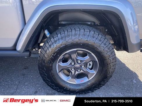 Used 2020 Jeep Gladiator Rubicon AWD/4WD image 36