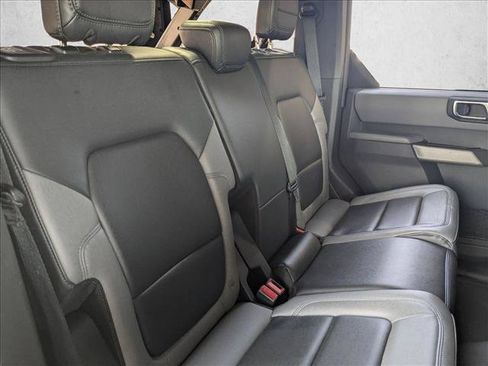 Used 2022 Ford Bronco Black Diamond AWD/4WD image 19