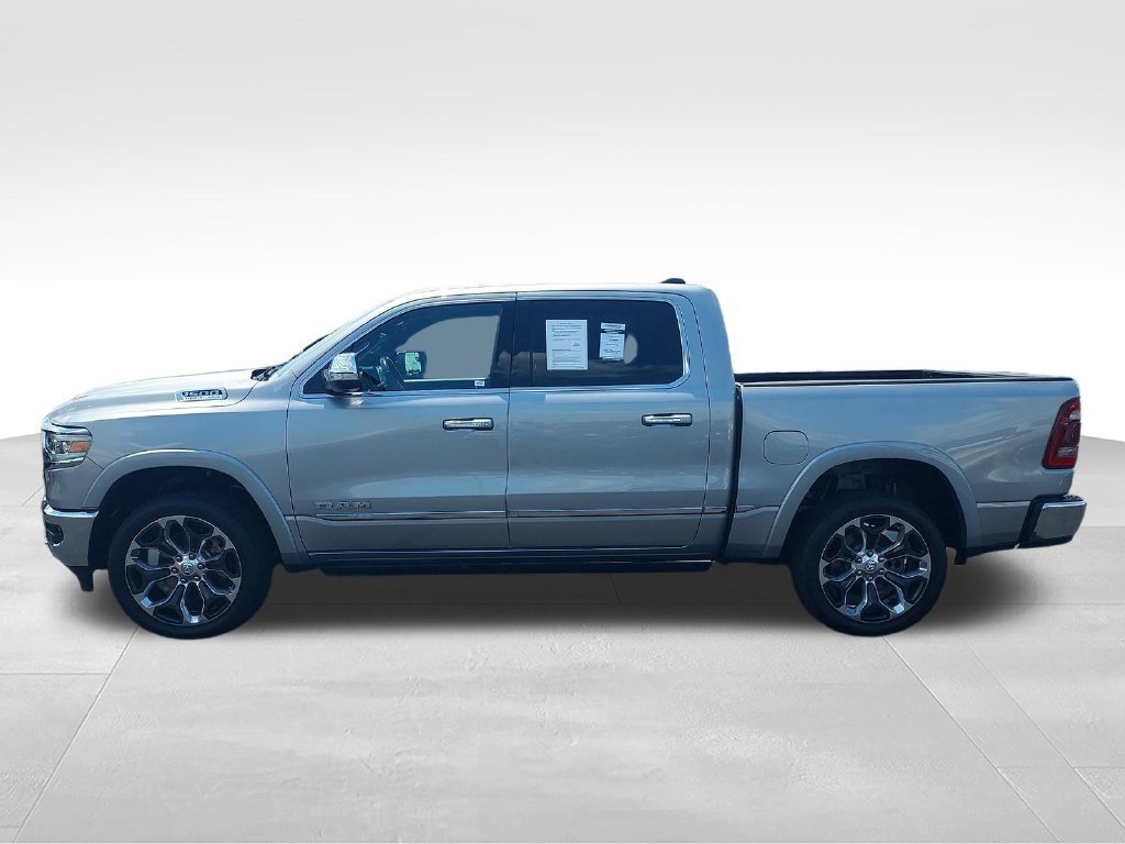 Used 2022 RAM 1500 Limited AWD/4WD image 2