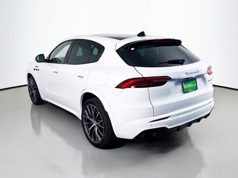 Used 2023 Maserati Grecale Modena image 7