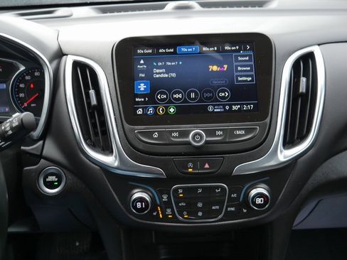 Used 2024 Chevrolet Equinox LT image 15