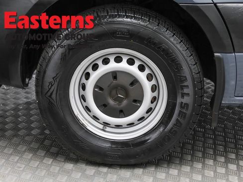 Used 2019 Mercedes-Benz Sprinter 170 image 28