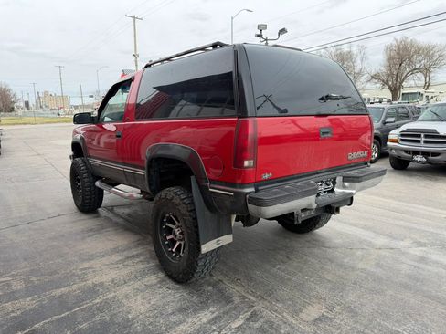 Used 1999 Chevrolet Tahoe 4WD 2-Door w/ Preferred Equipment Group image 5