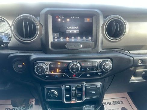 Used 2023 Jeep Wrangler Unlimited w/ Cold Weather Group AWD/4WD image 22