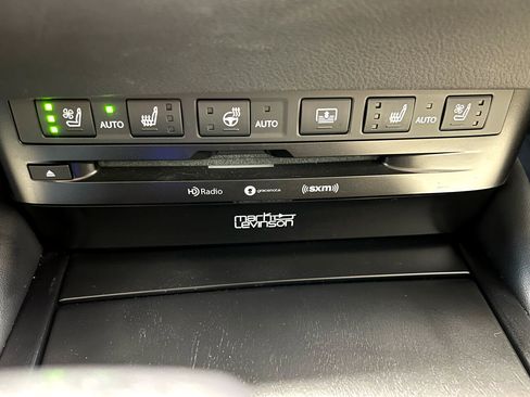 Used 2022 Lexus ES 350 Ultra Luxury image 22