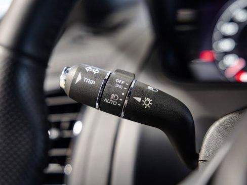 Used 2023 Jaguar F-TYPE R AWD/4WD image 34