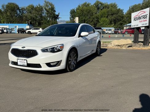 Used 2014 Kia Cadenza Premium w/ Luxury Package FWD image 3