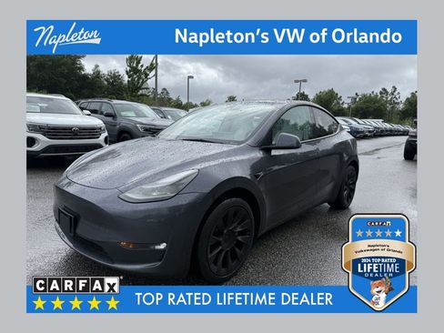 Used 2023 Tesla Model Y Long Range image 1