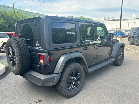 Used 2021 Jeep Wrangler Unlimited Sport AWD/4WD image 7