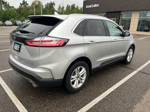 Used 2019 Ford Edge SEL w/ Equipment Group 201A AWD/4WD image 4