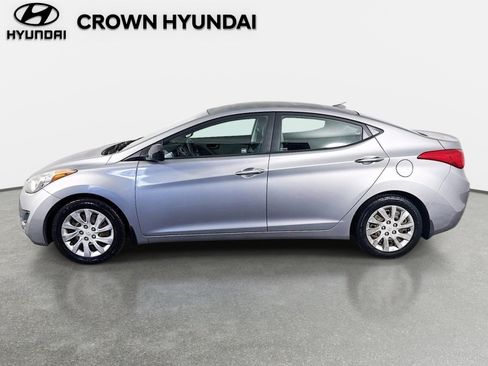 Used 2012 Hyundai Elantra GLS FWD image 8
