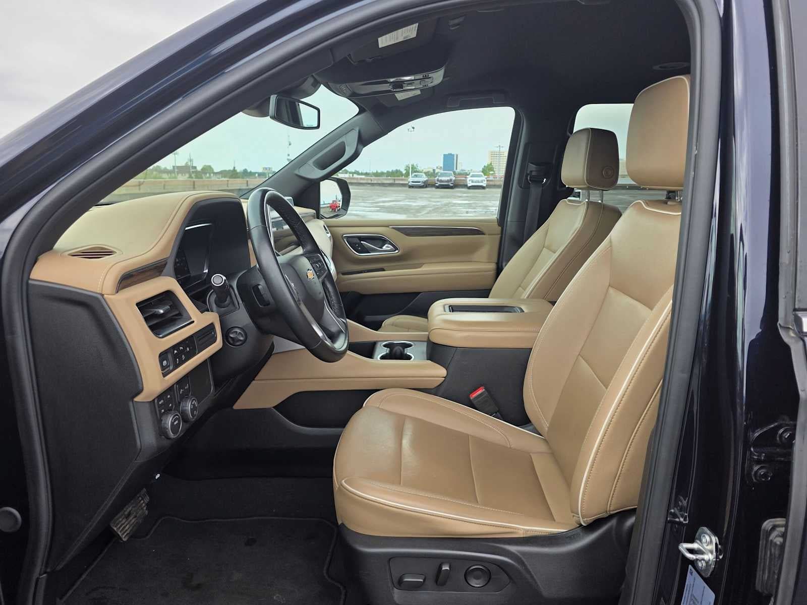 Certified 2024 Chevrolet Suburban Premier AWD/4WD image 20