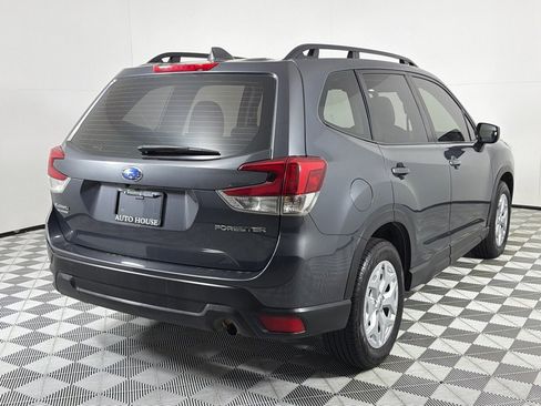 Used 2023 Subaru Forester AWD/4WD image 5