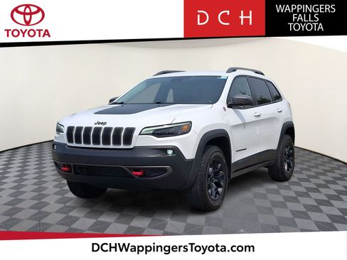Used 2021 Jeep Cherokee Trailhawk w/ Trailer Tow Group AWD/4WD image 1