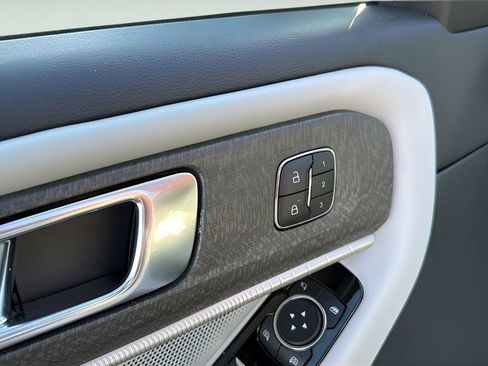 New 2026 Ford Explorer Platinum w/ LUX Leather Package image 29